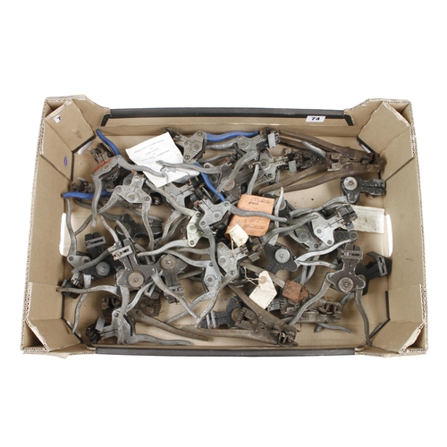 74 - Quantity of wire strippers G