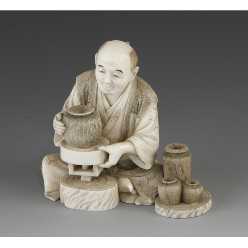 903 - A fine ivory okimono of a potter at his wheel 4