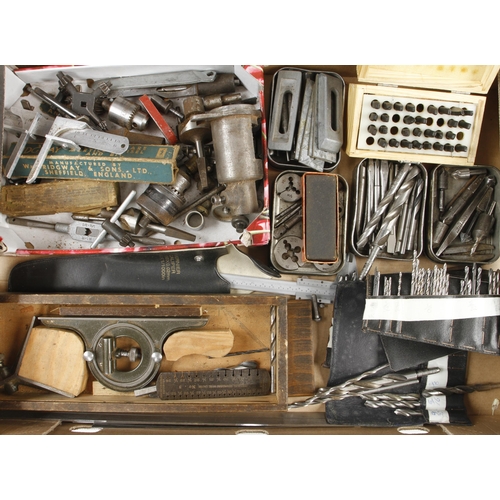 225 - Quantity of engineer's tools G