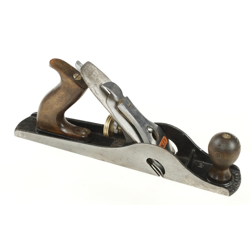 401 - A STANLEY No 10 rebate plane G+