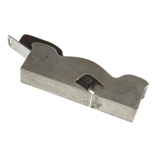 887 - A NORRIS No 18 Patent Metal shoulder plane, incorrect iron and some light pitting G