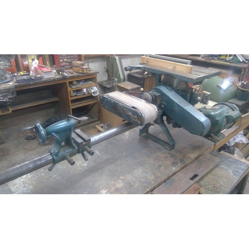 117 - A CORONET Major wood turning lathe with numerous attachments incl. planer/thicknesser, circular saw,... 