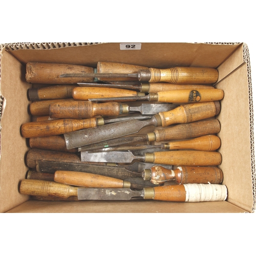 92 - 40 chisels and gouges G