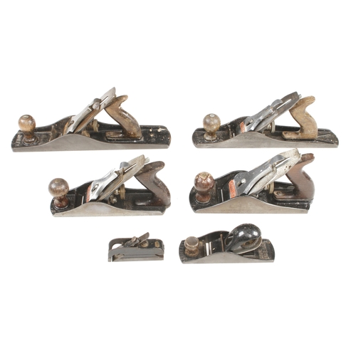 158 - Six English STANLEY bench planes Nos 4, 4 1/2, 5, 5 1/2, 75 and 110 G+