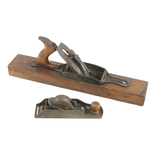 211 - Two SIEGLEY planes; double end block and a jack plane (lacks front knob) G+