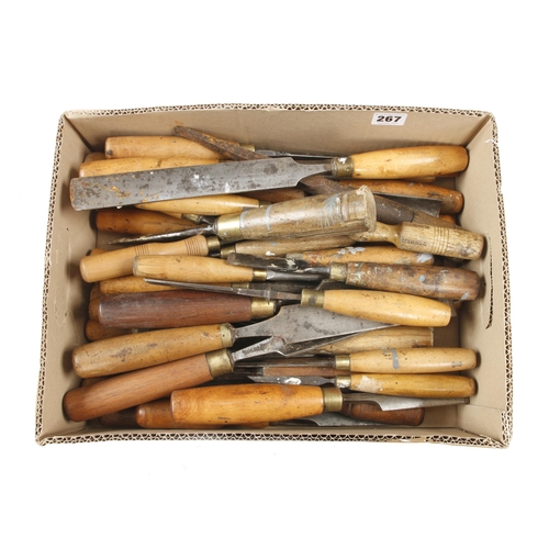 267 - 45 chisels and gouges G