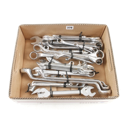 376 - Quantity of spanners G