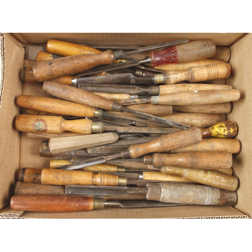 377 - 50 chisels and gouges G