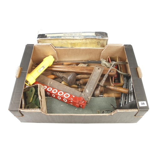 39 - A box of tools G