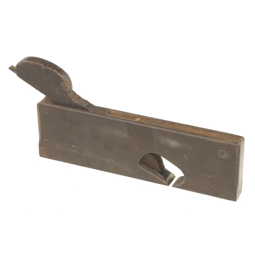 657 - An iron rebate plane 7