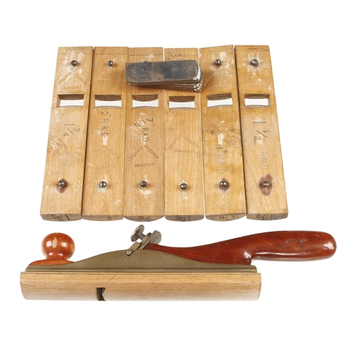 763 - A patternmaker's nice quality brass sole plane with mahogany handle and 7  interchangeable soles and... 