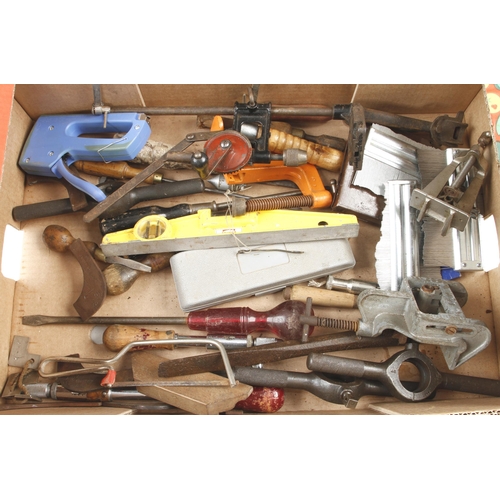 85 - A box of tools G