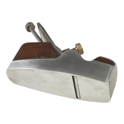 942 - An early d/t steel NORRIS A4 adjustable smoother with 2 1/4