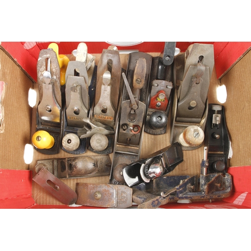 150 - 10 metal planes for restoration G