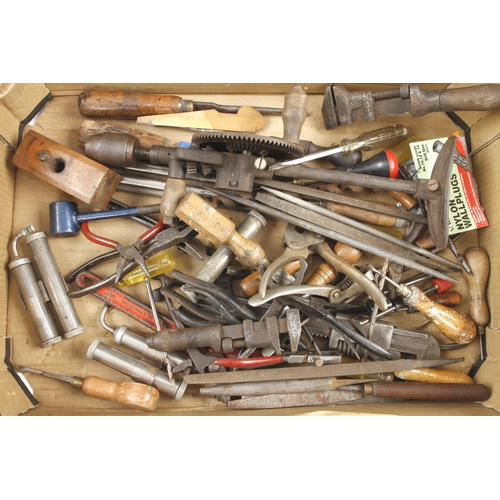 196 - A box of tools G