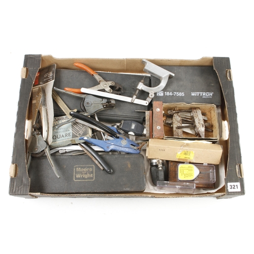 321 - A box of engineer's tools G