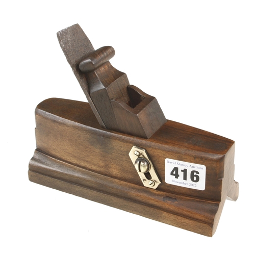 416 - A small beech sliding box type chamfer plane with decorative wedge G++