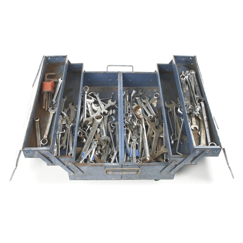 482 - A large cantilever tool box with some spanners etc G