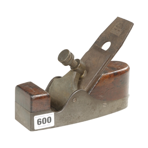 600 - An iron smoother with brass lever G++