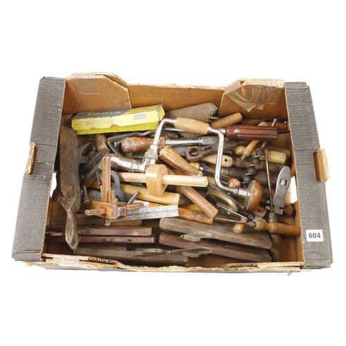 604 - A box of tools G