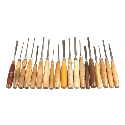 634 - 39 carving tools G+