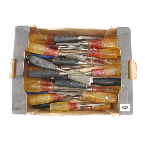 638 - 29 chisels with composite handles G