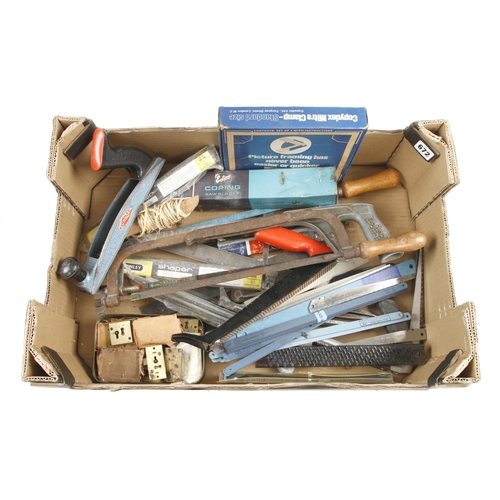 672 - Quantity of hacksaw blades and other tools G