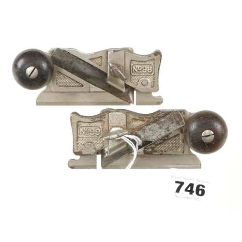 746 - A pair of STANLEY Nos 98 & 99 side rebate planes both with depth stops G