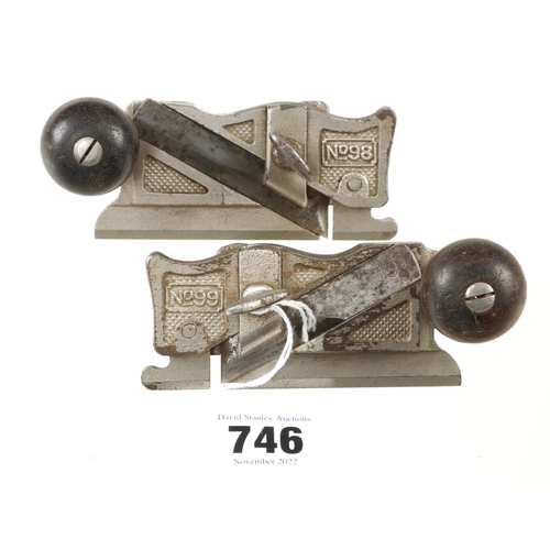 746 - A pair of STANLEY Nos 98 & 99 side rebate planes both with depth stops G