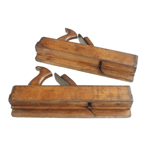 791 - A pair of handled beech T & G planes by MIDDLETON & DYSON G