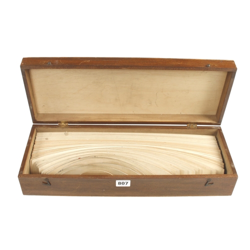 807 - A set of 100 pearwood curves by STANLEY London in mahogany box G++