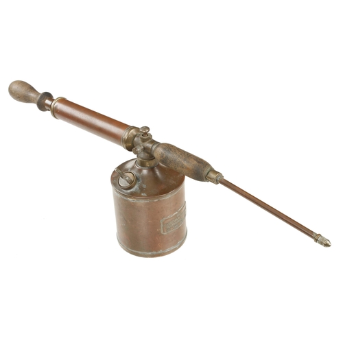 813 - A most unusual copper oiler 22