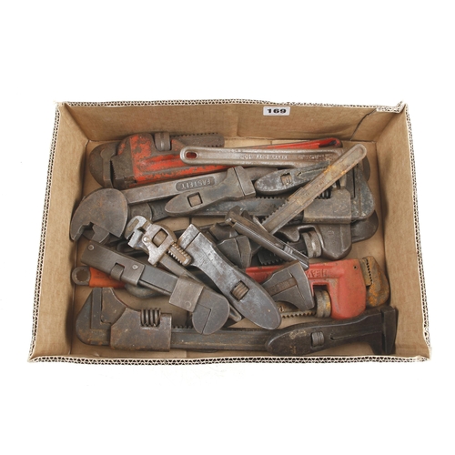 169 - 20 small Stilson and other wrenches G