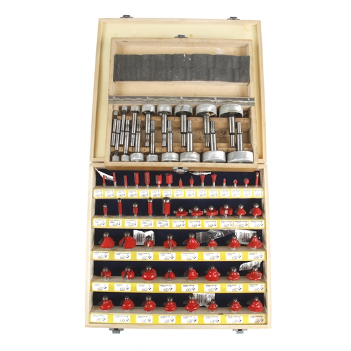 172 - A little used BOSUN 50 piece router bit set, 1/4