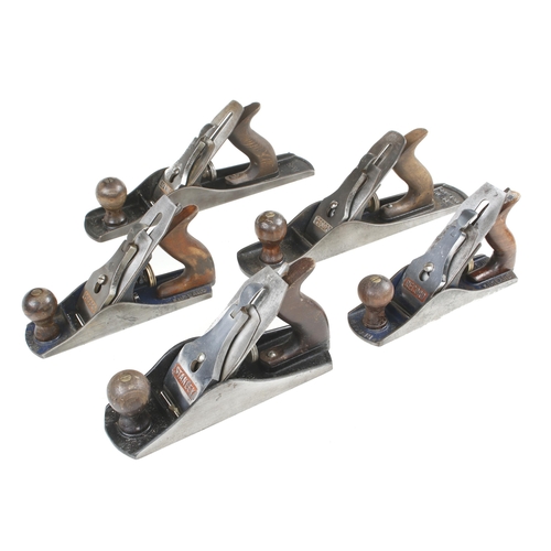193 - Five RECORD and STANLEY bench planes G+