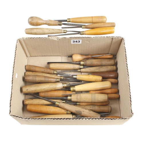 343 - 30 carving tools G+
