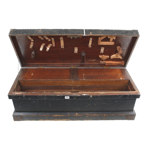 372 - A pine tool chest 38