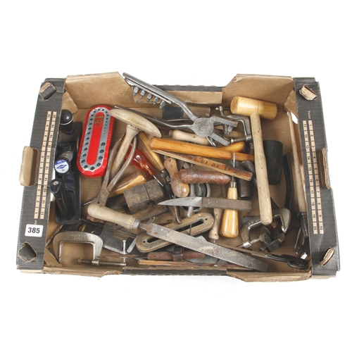 385 - A box of tools G
