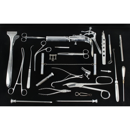 529 - Quantity of surgical instruments G+