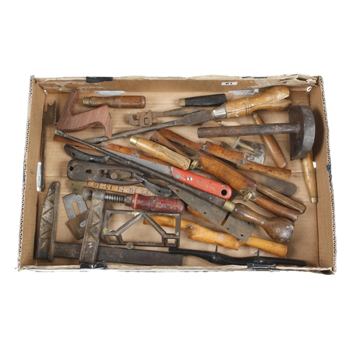 81 - A box of tools G