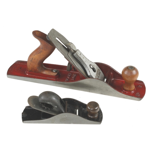 878 - An ACORN No 5 and a STANLEY No 110 block plane G+