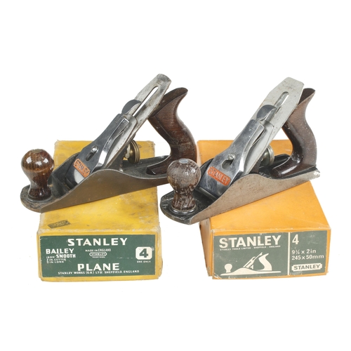 912 - Two STANLEY No 4 smoothers in orig boxes G+