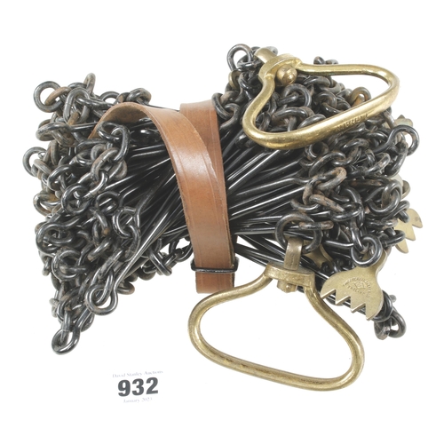 932 - A little used one chain land chain by CHESTERMAN with brass handles and tallies G++