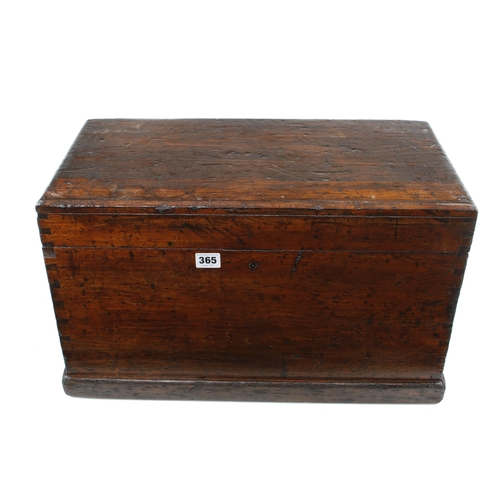 365 - A small pine tool box 21