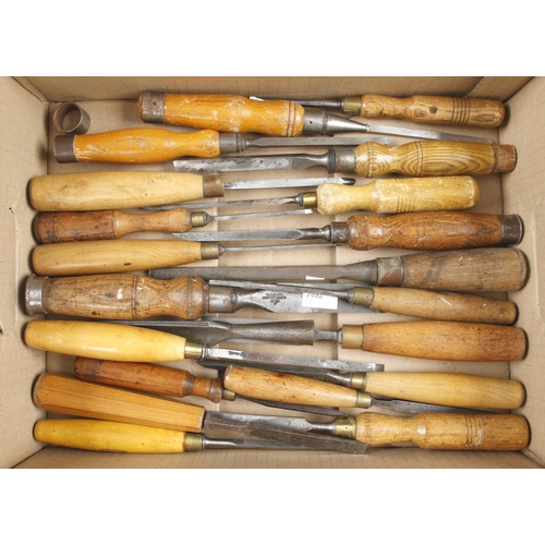 153 - 34 mainly small mortice chisels G+