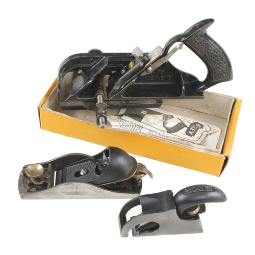 258 - A STANLEY No 9 1/2 block plane, No 90J bullnose and a No 78 rebate plane G+