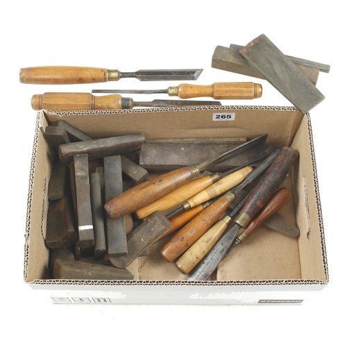 265 - 11 carving tools and quantity of slip stones G