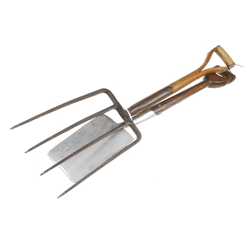 308 - A stainless steel garden spade and a fork G