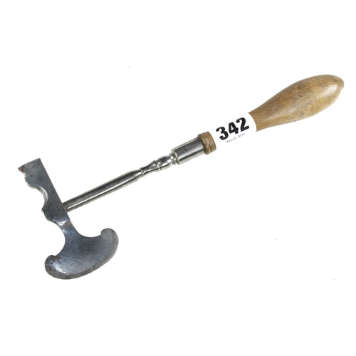 342 - A toffee hammer with turned handle G