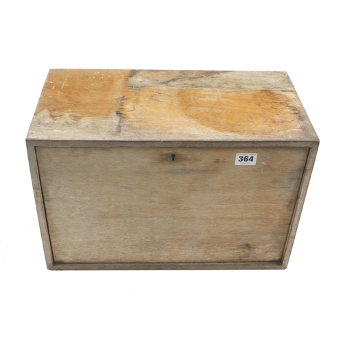 364 - An engineer's 4 drawer tools chest with quantity of tools G